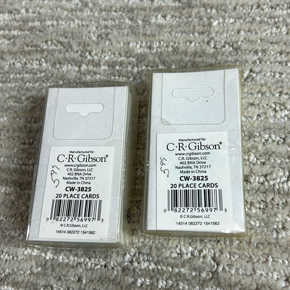 40 Silver Border Place Cards - Picture 2 of 2